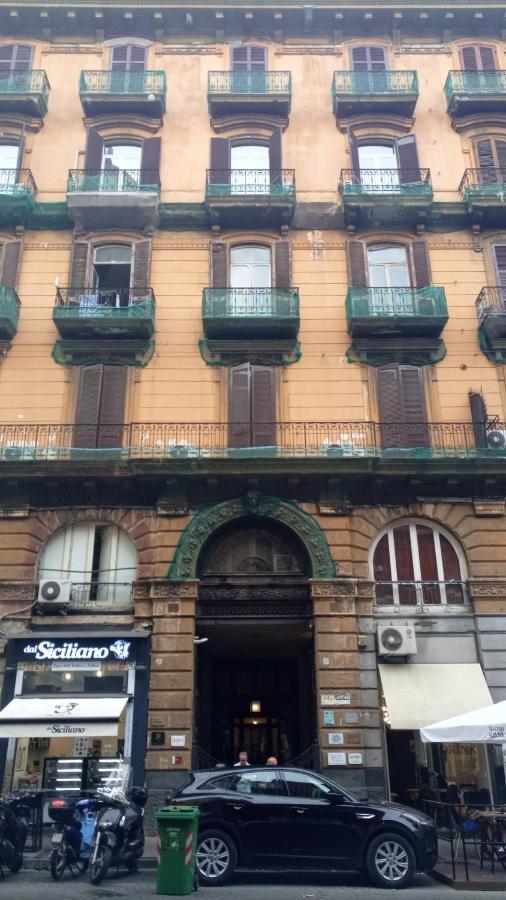 فندق Beb Umberto I Napoli المظهر الخارجي الصورة
